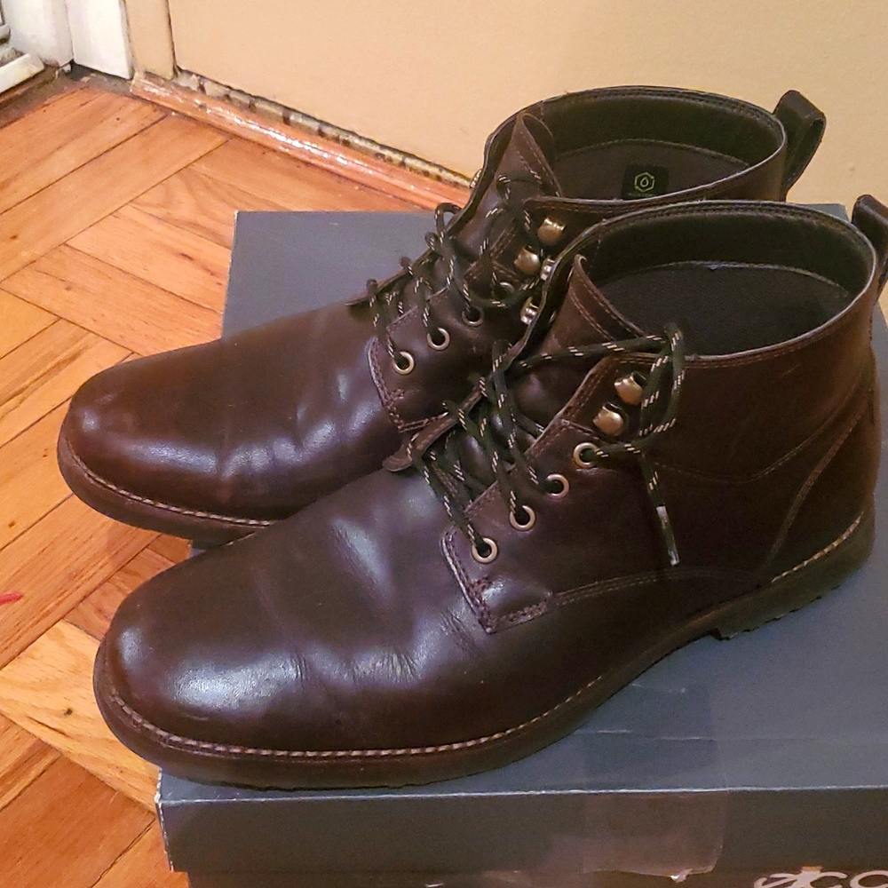 Timberland Mirrorfit men's leather boots. US size 9. Good condition